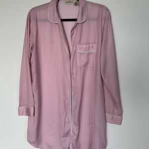 Max Studio Pink Pajama Set with Classic Design Size M